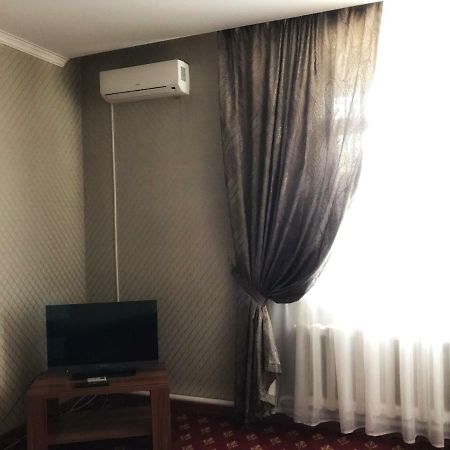 Park House Taldykorgan Otel Dış mekan fotoğraf