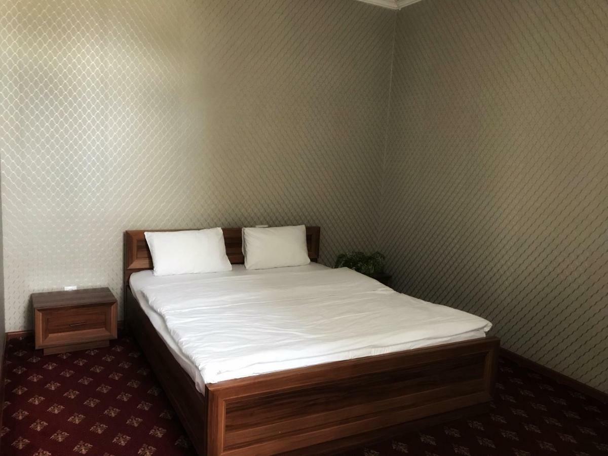 Park House Taldykorgan Otel Dış mekan fotoğraf