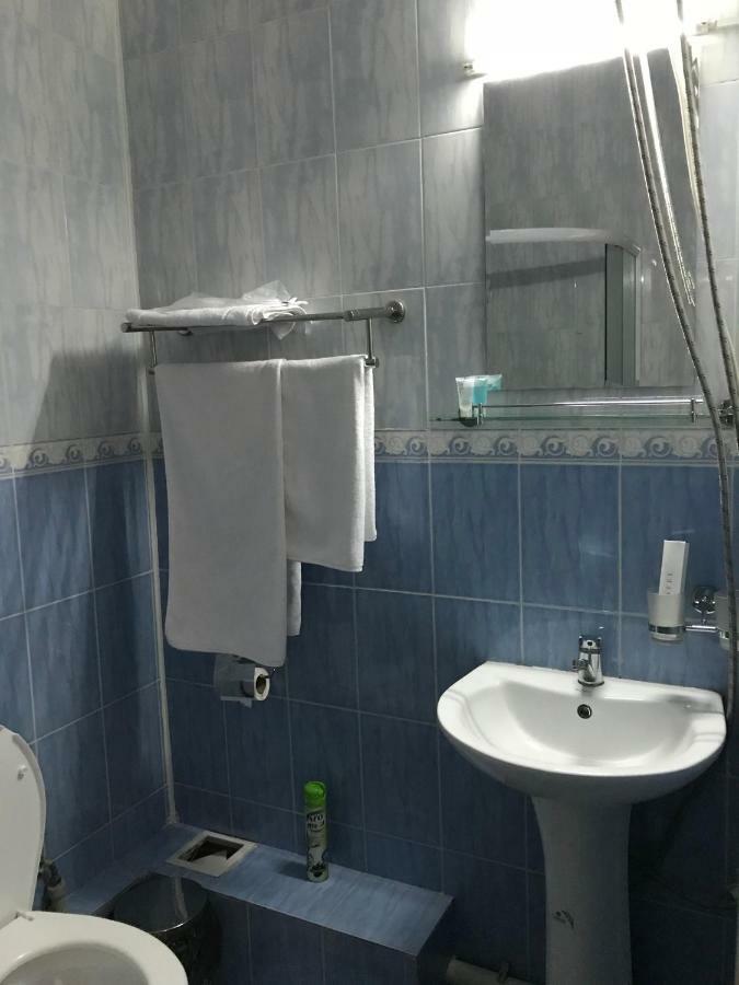 Park House Taldykorgan Otel Dış mekan fotoğraf